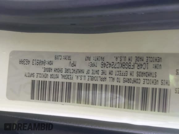 ✅ 2019 Jeep Grand Cherokee Limited • VIN: 1C4RJFBG8KC724246 • Lot: 43334513. Wystawiony na IAAI z przebiegiem 99 498 mil. Bezpłatny archiwum sprzedaży aukcyjnych z USA i szczegółowy raport historii pojazdu na DreamBid. Zdjęcie 9.
