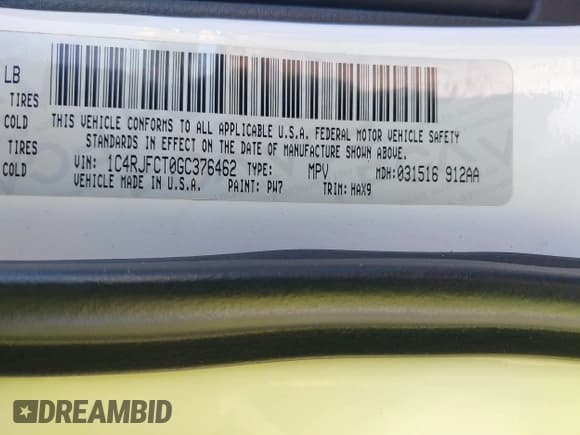 ✅ 2016 Jeep Grand Cherokee Overland • VIN: 1C4RJFCT0GC376462 • Lot: 41283606. Listed on IAAI with Not provided. Free auction sales archive from the USA and detailed vehicle history report at DreamBid. Image 9.