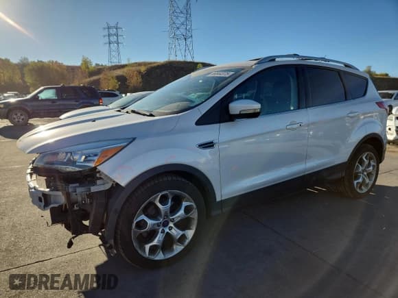 ✅ 2013 Ford Escape Titanium • VIN: 1FMCU9J98DUB91230 • Lot: 86844375. Listed on Copart with 142,364 mi. Free auction sales archive from the USA and detailed vehicle history report at DreamBid. Image 1.