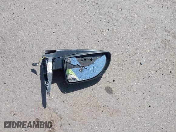 ✅ 2005 Chevrolet Equinox LS • VIN: 2CNDL13F256175049 • Лот: 41900526. Опубликован ранее на IAAI с пробегом 54 901 миль. Бесплатный доступ к архиву аукционных продаж из США и подробный отчёт об истории автомобиля на DreamBid. Изображение 12.