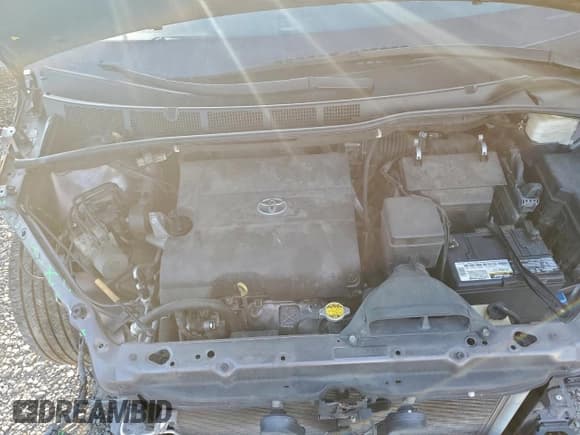 ✅ 2013 Toyota Sienna XLE • VIN: 5TDYK3DCXDS322571 • Lot: 95740965. Listed on Copart with 160,315 mi. Free auction sales archive from the USA and detailed vehicle history report at DreamBid. Image 12.