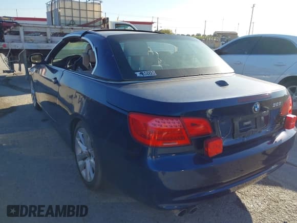 ✅ 2012 BMW 3 Series 328i • VIN: WBADW3C56CE823884 • Lot: 43894974. Wystawiony na IAAI z przebiegiem 90 898 mil. Bezpłatny archiwum sprzedaży aukcyjnych z USA i szczegółowy raport historii pojazdu na DreamBid. Zdjęcie 3.