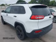 ✅ 2017 Jeep Cherokee Sport • VIN: 1C4PJLAB4HW619593 • Лот: 42177037. Опубликован ранее на IAAI с пробегом 113 674 миль. Бесплатный доступ к архиву аукционных продаж из США и подробный отчёт об истории автомобиля на DreamBid. Изображение 3.