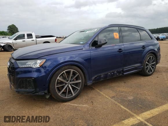 ✅ 2021 Audi SQ7 Prestige • VIN: WA1VWBF70MD010573 • Lot: 51999395. Listed on Copart with 31,623 mi. Free auction sales archive from the USA and detailed vehicle history report at DreamBid. Image 1.