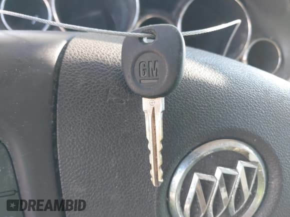 ✅ 2015 Buick Enclave Leather • VIN: 5GAKVBKD1FJ383098 • Lot: 43499762. Listed on IAAI with 158,022 mi. Free auction sales archive from the USA and detailed vehicle history report at DreamBid. Image 11.