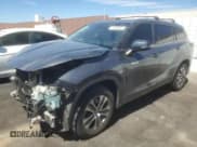 ✅ 2021 Toyota Highlander Hybrid XLE • VIN: 5TDHARAH4MS504532 • Лот: 71889945. Опубликован ранее на Copart с пробегом 81 558 миль. Бесплатный доступ к архиву аукционных продаж из США и подробный отчёт об истории автомобиля на DreamBid. Изображение 1.