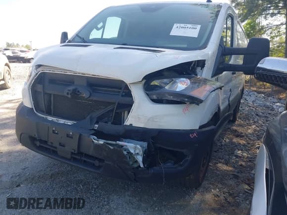✅ 2021 Ford Transit Cargo • VIN: 1FTBR1Y88MKA76509 • Lot: 42005100. Listed on IAAI with 34,029 mi. Free auction sales archive from the USA and detailed vehicle history report at DreamBid. Image 6.