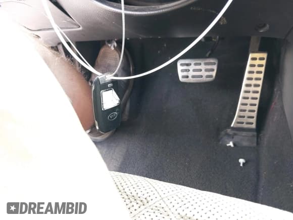 ✅ 2014 Kia Optima SXL Turbo • VIN: 5XXGR4A69EG282658 • Лот: 42345853. Опубликован ранее на IAAI с пробегом 133 483 миль. Бесплатный доступ к архиву аукционных продаж из США и подробный отчёт об истории автомобиля на DreamBid. Изображение 11.