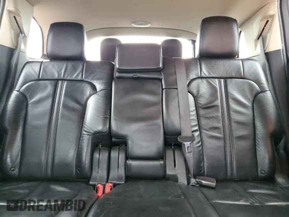 ✅ 2019 Lincoln MKT Reserve • VIN: 2LMHJ5AT7KBL00660 • Lot: 85514865. Listed on Copart with 160,055 mi. Free auction sales archive from the USA and detailed vehicle history report at DreamBid. Image 10.