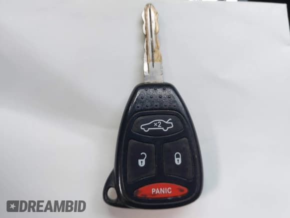 ✅ 2006 Chrysler 300 C SRT-8 • VIN: 2C3LA73W36H101173 • Lot: 43607991. Listed on IAAI with 181,823 mi. Free auction sales archive from the USA and detailed vehicle history report at DreamBid. Image 11.