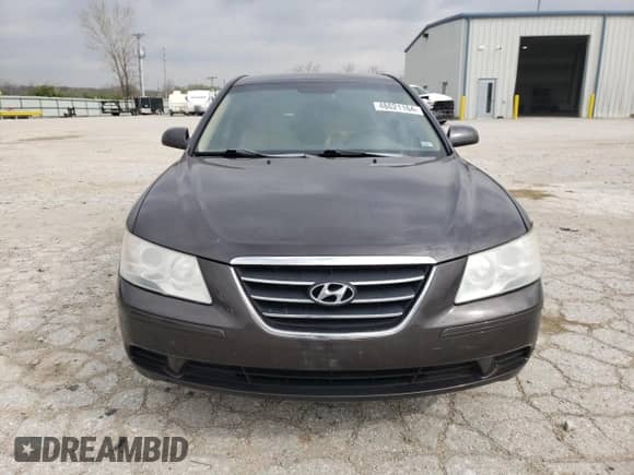 2009 Hyundai Sonata GLS z VIN 5NPET46C99H420863, wystawiony jako Copart lot #48621164 z przebiegiem 137 857 mil mil oraz Szkoda całkowita • Salvage title. Historia ofert i sprzedaży dostępna na DreamBid. Obrazek 5.
