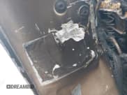 ✅ 2004 Chevrolet Silverado 3500 SRW Wrk Trk • VIN: 1GCHK34U44E355953 • Lot: 41958740. Listed on IAAI with Not provided. Free auction sales archive from the USA and detailed vehicle history report at DreamBid. Image 9.