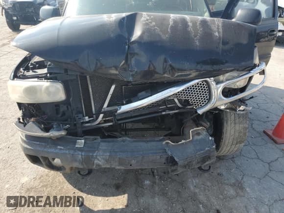 ✅ 2005 GMC Sierra Denali • VIN: 2GTEK63N851340843 • Lot: 80792705. Listed on Copart with 419,365 mi. Free auction sales archive from the USA and detailed vehicle history report at DreamBid. Image 11.