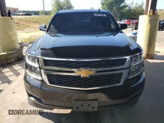✅ 2018 Chevrolet Suburban LT • VIN: 1GNSKHKCXJR369817 • Lot: 68497994. Wystawiony na Copart z przebiegiem 271 509 mil. Bezpłatny archiwum sprzedaży aukcyjnych z USA i szczegółowy raport historii pojazdu na DreamBid. Zdjęcie 5.