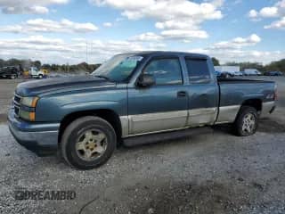 2006 Chevrolet Silverado 1500 LT1 with VIN 1GCEK19V86Z218261, listed as a Copart auction lot 82683595 with 348,703 mi miles and Clean title. Bid and sale history available at DreamBid. Image 1.