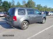 ✅ 2010 Honda Pilot EX-L • VIN: 5FNYF4H54AB031148 • Lot: 43109925. Listed on IAAI with 220,307 mi. Free auction sales archive from the USA and detailed vehicle history report at DreamBid. Image 4.