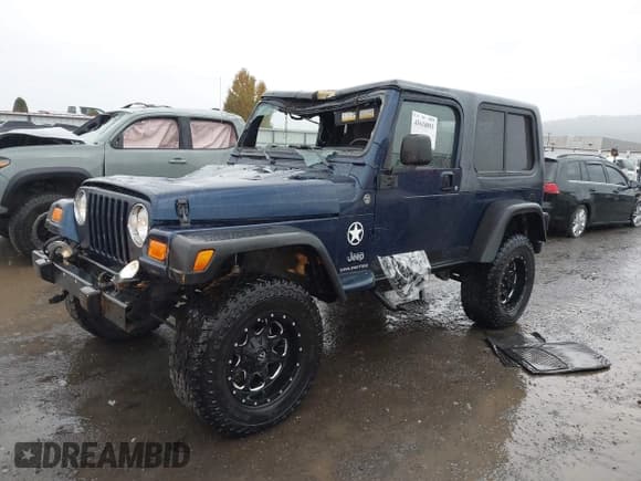 ✅ 2005 Jeep Wrangler Unlimited • VIN: 1J4FA44S45P300241 • Лот: 43618893. Опубликован ранее на IAAI с пробегом 101 666 миль. Бесплатный доступ к архиву аукционных продаж из США и подробный отчёт об истории автомобиля на DreamBid. Изображение 17.