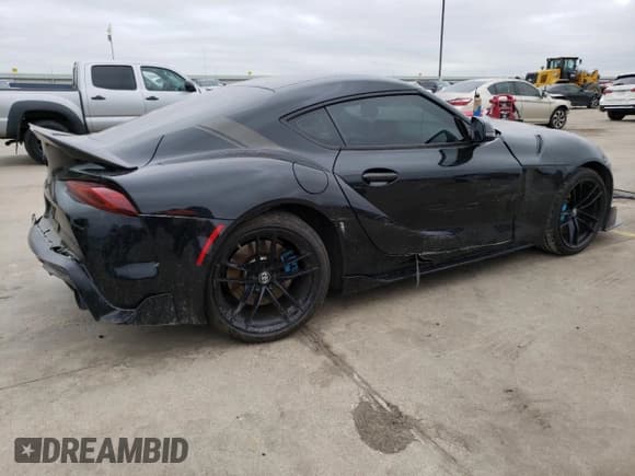 ✅ 2021 Toyota Supra 3.0 • VIN: WZ1DB0C05MW036486 • Lot: 47673113. Wystawiony na Copart z przebiegiem 22 217 mil. Bezpłatny archiwum sprzedaży aukcyjnych z USA i szczegółowy raport historii pojazdu na DreamBid. Zdjęcie 3.