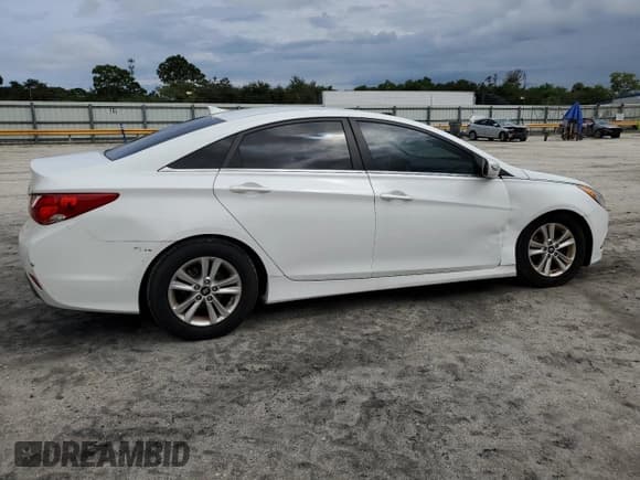 ✅ 2014 Hyundai Sonata GLS • VIN: 5NPEB4AC2EH906158 • Lot: 70902574. Listed on Copart with 62,413 mi. Free auction sales archive from the USA and detailed vehicle history report at DreamBid. Image 3.