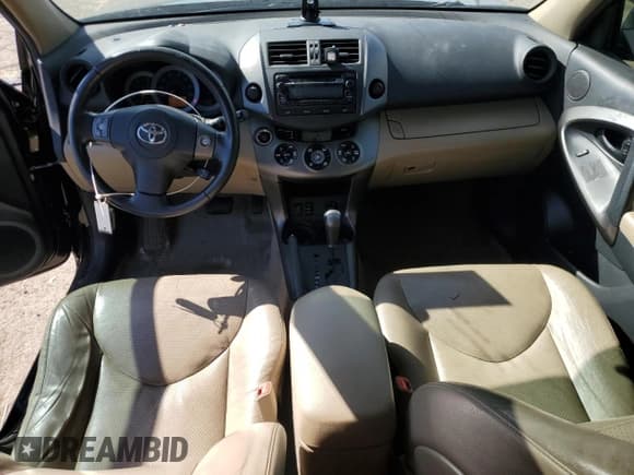 ✅ 2012 Toyota RAV4 Limited • VIN: 2T3YF4DVXCW122346 • Лот: 84767695. Опубликован ранее на Copart с пробегом 180 113 миль. Бесплатный доступ к архиву аукционных продаж из США и подробный отчёт об истории автомобиля на DreamBid. Изображение 8.