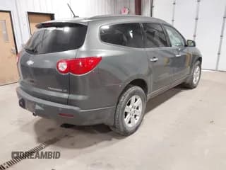 ✅ 2011 Chevrolet Traverse 1LT • VIN: 1GNKVGED8BJ171985 • Lot: 43553001. Wystawiony na IAAI z przebiegiem 161 657 mil. Bezpłatny archiwum sprzedaży aukcyjnych z USA i szczegółowy raport historii pojazdu na DreamBid. Zdjęcie 4.