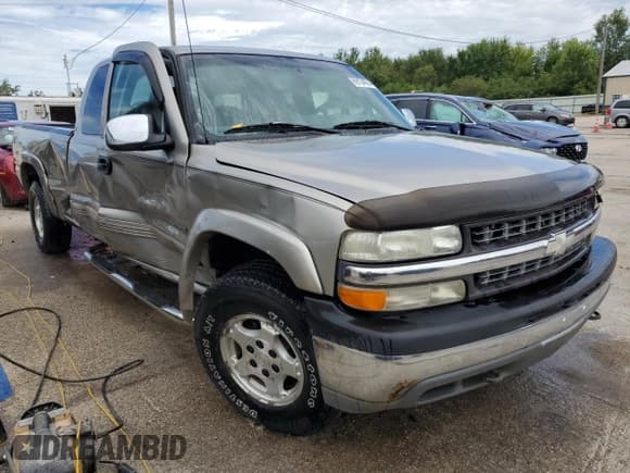 ✅ 2000 Chevrolet Silverado 1500 LT • VIN: 1GCEK19TXYE333162 • Лот: 69134024. Опубликован ранее на Copart с пробегом 87 839 миль. Бесплатный доступ к архиву аукционных продаж из США и подробный отчёт об истории автомобиля на DreamBid. Изображение 4.
