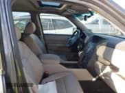 ✅ 2011 Honda Pilot EX-L • VIN: 5FNYF4H50BB033223 • Лот: 43642112. Опубликован ранее на IAAI с пробегом 144 237 миль. Бесплатный доступ к архиву аукционных продаж из США и подробный отчёт об истории автомобиля на DreamBid. Изображение 5.