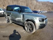 ✅ 2025 Land Rover Defender X-Dynamic SE • VIN: SALE26EU1S2367035 • Lot: 46575305. Wystawiony na Copart z przebiegiem 2 900 mil. Bezpłatny archiwum sprzedaży aukcyjnych z USA i szczegółowy raport historii pojazdu na DreamBid. Zdjęcie 4.