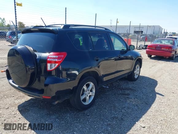 ✅ 2011 Toyota RAV4 • VIN: JTMZF4DV8BD030653 • Lot: 43210120. Listed on IAAI with 173,373 mi. Free auction sales archive from the USA and detailed vehicle history report at DreamBid. Image 4.