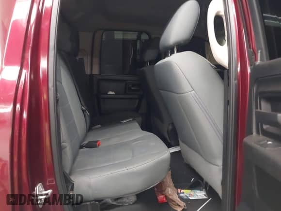 2017 Ram 1500 Express с VIN 1C6RR6FT6HS533074, выставлен на аукционе IAAI как лот 41378684 с пробегом 89 351 миль миль и . История ставок и продаж доступна на DreamBid. Изображение 8.