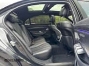 ✅ 2018 Mercedes-Benz S 450 • VIN: WDDUG6EB7JA358286 • Lot: 62898215. Wystawiony na Copart z przebiegiem 132 153 mil. Bezpłatny archiwum sprzedaży aukcyjnych z USA i szczegółowy raport historii pojazdu na DreamBid. Zdjęcie 5.