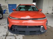 ✅ 2024 Hyundai Kona SEL • VIN: KM8HB3AB8RU171966 • Лот: 90621385. Опубликован ранее на Copart с пробегом 18 183 миль. Бесплатный доступ к архиву аукционных продаж из США и подробный отчёт об истории автомобиля на DreamBid. Изображение 5.