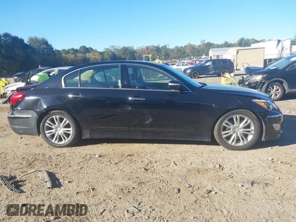 ✅ 2012 Hyundai Genesis 3.8L • VIN: KMHGC4DD5CU185147 • Лот: 43508475. Опубликован ранее на IAAI с пробегом 140 232 миль. Бесплатный доступ к архиву аукционных продаж из США и подробный отчёт об истории автомобиля на DreamBid. Изображение 13.