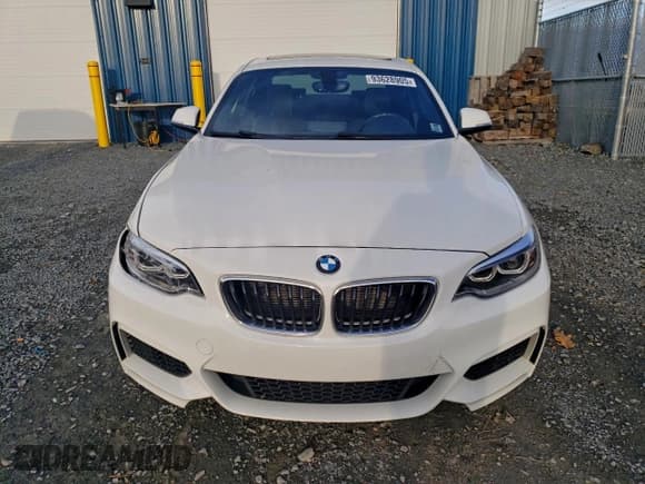 ✅ 2016 BMW 2 Series 228i • VIN: WBA1F5C52GV343670 • Lot: 93628905. Listed on Copart with 78,078 mi. Free auction sales archive from the USA and detailed vehicle history report at DreamBid. Image 5.