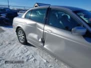 ✅ 2001 Jaguar S-Type • VIN: SAJDA01P11GM20659 • Lot: 41330249. Wystawiony na IAAI z przebiegiem 146 309 mil. Bezpłatny archiwum sprzedaży aukcyjnych z USA i szczegółowy raport historii pojazdu na DreamBid. Zdjęcie 6.