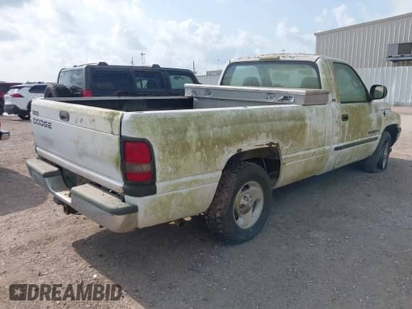 2001 Dodge 1500 with VIN 1B7HC16ZX1S179093, listed as a IAAI auction lot 42422009 with Not provided miles and . Bid and sale history available at DreamBid. Image 4.