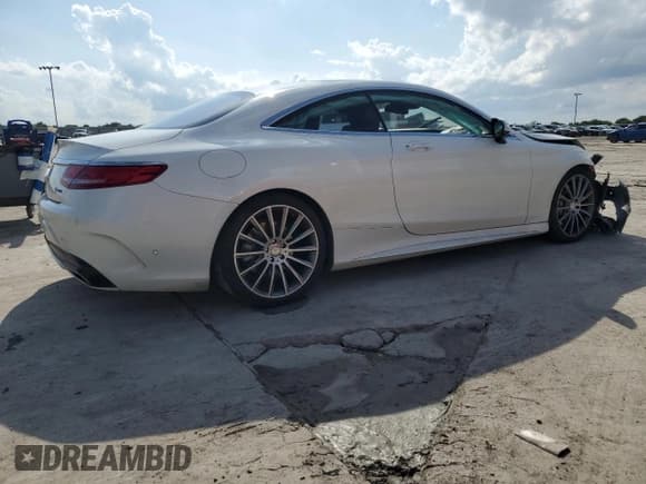 ✅ 2016 Mercedes-Benz S 550 • VIN: WDDXJ8FB7GA011400 • Lot: 54387635. Listed on Copart with 60,064 mi. Free auction sales archive from the USA and detailed vehicle history report at DreamBid. Image 3.