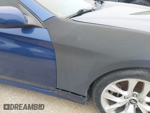 ✅ 2014 Hyundai Genesis Coupe R-Spec • VIN: KMHHT6KD6EU114156 • Lot: 41682834. Wystawiony na IAAI z przebiegiem 128 138 mil. Bezpłatny archiwum sprzedaży aukcyjnych z USA i szczegółowy raport historii pojazdu na DreamBid. Zdjęcie 13.