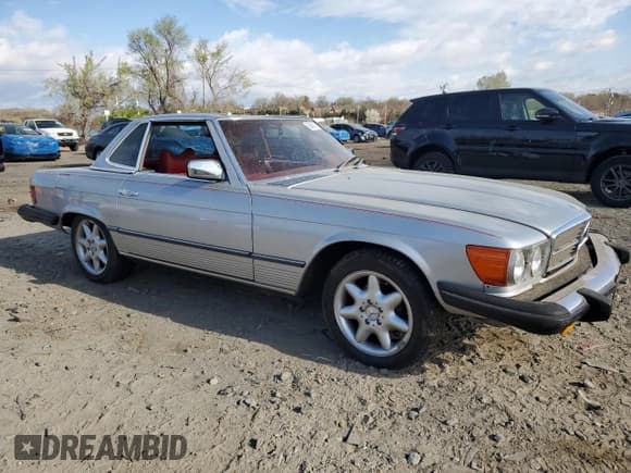 ✅ 1978 Mercedes-Benz CLC • VIN: 10704412046642 • Lot: 50828705. Listed on Copart with 103,834 mi. Free auction sales archive from the USA and detailed vehicle history report at DreamBid. Image 4.