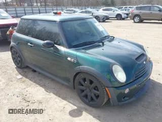 ✅ 2004 MINI Hardtop S • VIN: WMWRE33494TD82400 • Lot: 41728930. Listed on IAAI with 172,887 mi. Free auction sales archive from the USA and detailed vehicle history report at DreamBid. Image 1.
