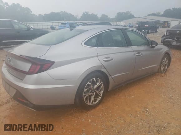 ✅ 2021 Hyundai Sonata SEL • VIN: KMHL64JA9MA150596 • Лот: 68719725. Опубликован ранее на Copart с пробегом 108 835 миль. Бесплатный доступ к архиву аукционных продаж из США и подробный отчёт об истории автомобиля на DreamBid. Изображение 3.