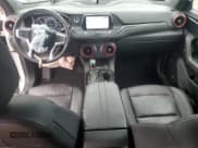 ✅ 2022 Chevrolet Blazer RS • VIN: 3GNKBKRS1NS156817 • Lot: 90635765. Wystawiony na Copart z przebiegiem 84 775 mil. Bezpłatny archiwum sprzedaży aukcyjnych z USA i szczegółowy raport historii pojazdu na DreamBid. Zdjęcie 8.