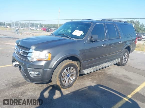 ✅ 2017 Ford Expedition Max XLT • VIN: 1FMJK1HT5HEA11864 • Lot: 43197672. Wystawiony na IAAI z przebiegiem 171 984 mil. Bezpłatny archiwum sprzedaży aukcyjnych z USA i szczegółowy raport historii pojazdu na DreamBid. Zdjęcie 2.