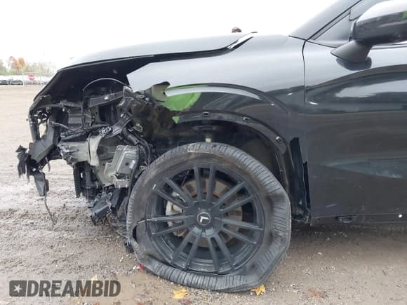 ✅ 2022 Mitsubishi Outlander SEL • VIN: JA4J4VA81NZ072879 • Lot: 43494525. Listed on IAAI with 51,725 mi. Free auction sales archive from the USA and detailed vehicle history report at DreamBid. Image 18.