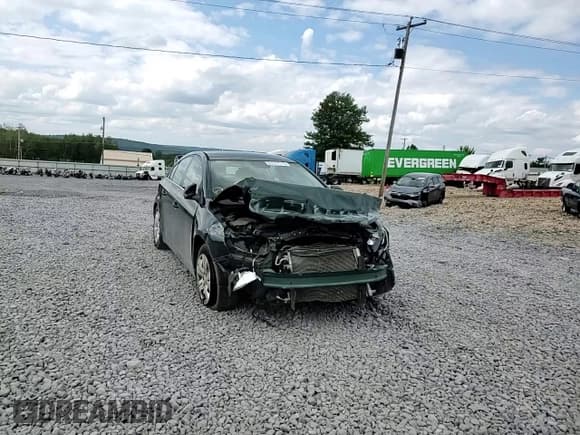 ✅ 2015 Chevrolet Cruze LT • VIN: 1G1PC5SB0F7206297 • Lot: 67517715. Listed on Copart with 81,049 mi. Free auction sales archive from the USA and detailed vehicle history report at DreamBid. Image 14.