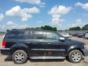 ✅ 2007 Chrysler Aspen Limited • VIN: 1A8HW58P27F569237 • Lot: 42536518. Listed on IAAI with 286,245 mi. Free auction sales archive from the USA and detailed vehicle history report at DreamBid. Image 16.