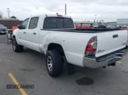 ✅ 2012 Toyota Tacoma PreRunner • VIN: 3TMKU4HN2CM033717 • Lot: 42090139. Wystawiony na IAAI z przebiegiem 142 613 mil. Bezpłatny archiwum sprzedaży aukcyjnych z USA i szczegółowy raport historii pojazdu na DreamBid. Zdjęcie 3.