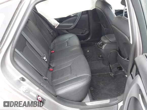 2014 Hyundai Azera Limited with VIN KMHFH4JG6EA361378, listed as a IAAI auction lot 41557210 with 58,561 mi miles and . Bid and sale history available at DreamBid. Image 8.