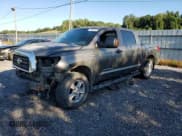 ✅ 2007 Toyota Tundra SR5 • VIN: 5TBDV541X7S457157 • Lot: 70842125. Listed on Copart with 309,708 mi. Free auction sales archive from the USA and detailed vehicle history report at DreamBid. Image 1.