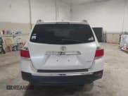 ✅ 2011 Toyota Highlander Limited • VIN: 5TDDK3EH1BS082431 • Lot: 42770921. Listed on IAAI with 111,741 mi. Free auction sales archive from the USA and detailed vehicle history report at DreamBid. Image 17.